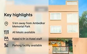Super Townhouse Viraj Khand Formerly Veridian Inn